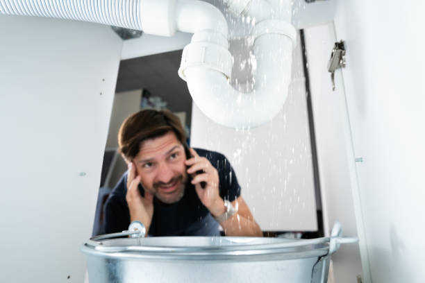 Best Water Leak Repair  in Bay Park, NY